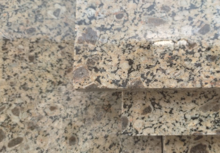Verdi Granite Slab